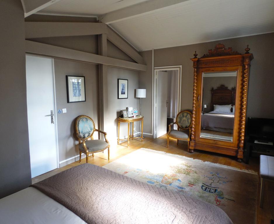 Bed & Breakfast La Clepsydre Фонтене-о-Роз Номер фото