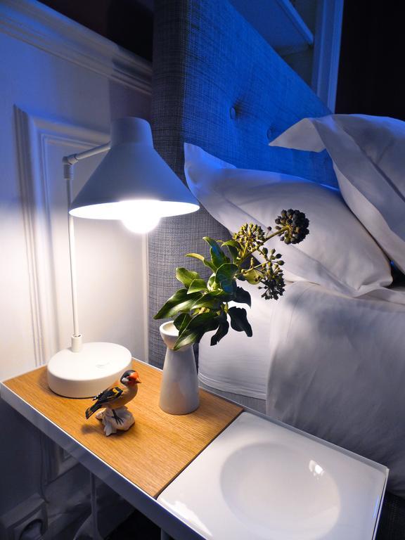 Bed & Breakfast La Clepsydre Фонтене-о-Роз Номер фото