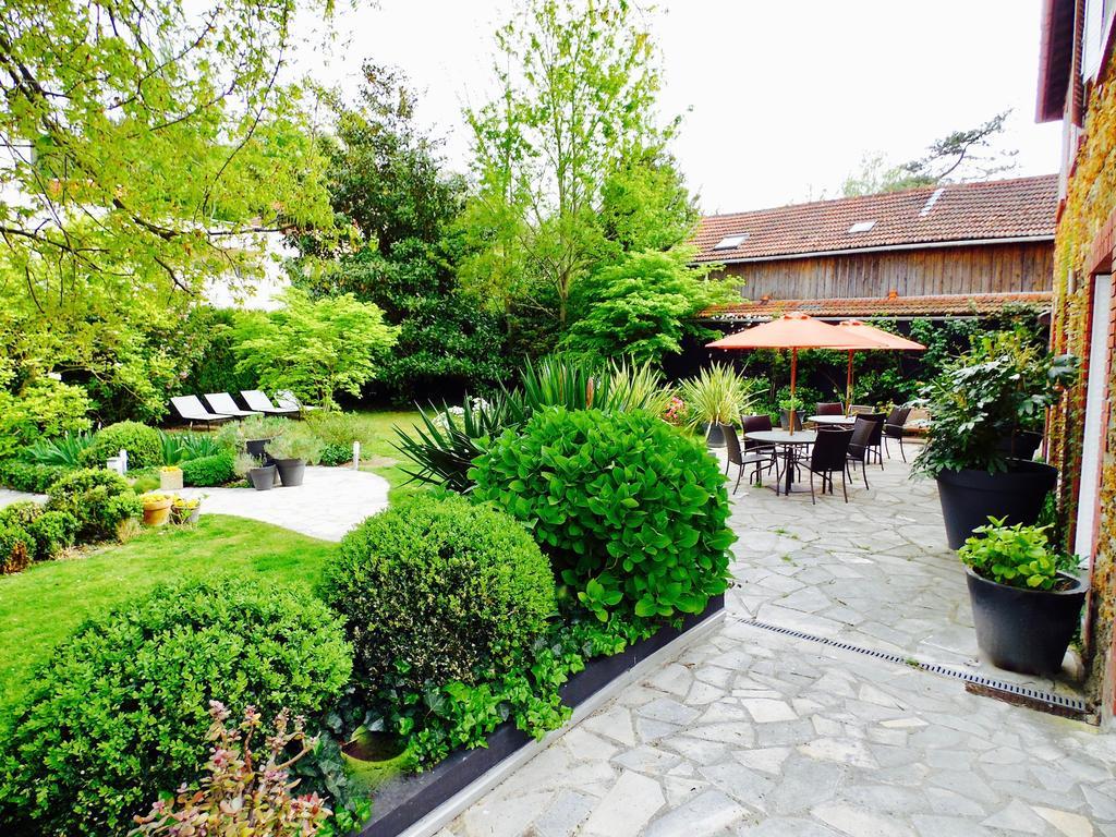 Bed & Breakfast La Clepsydre Фонтене-о-Роз Екстер'єр фото
