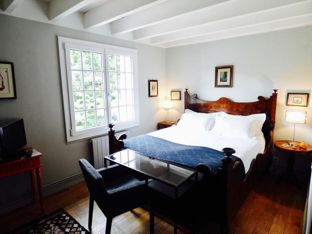 Bed & Breakfast La Clepsydre Фонтене-о-Роз Екстер'єр фото